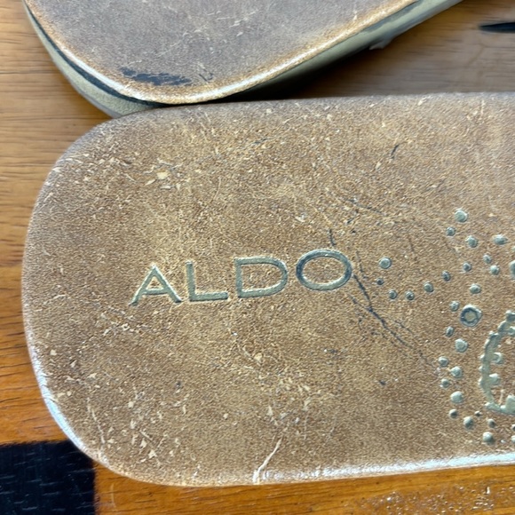 ALDO Flat Sandals - Picture 2 of 6
